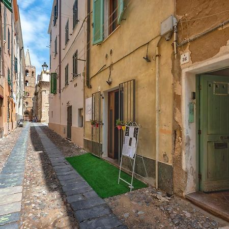 Dimora Teatro Apartment Alghero Exterior photo